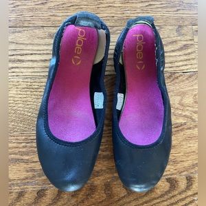 Plae Crosby shoes in size 7.5